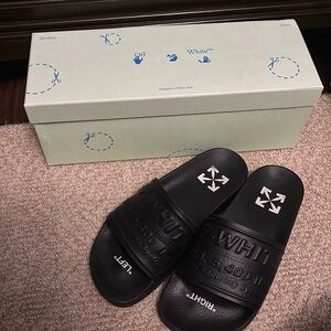 Off white slides